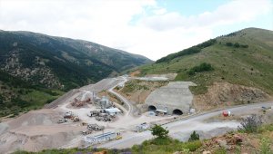 Eğribel Tüneli'nde çıkışa 140 metre kaldı