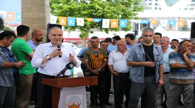 "Türkiye yatırımla büyüyor"
