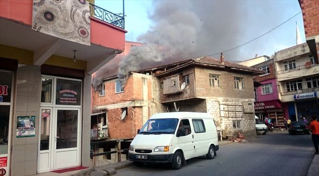 Alaplı'da iş yerinde yangın