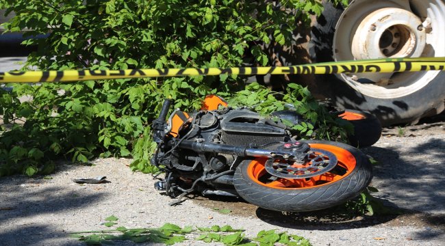 Bayburt'ta trafik kazası: 1 ölü, 1 yaralı