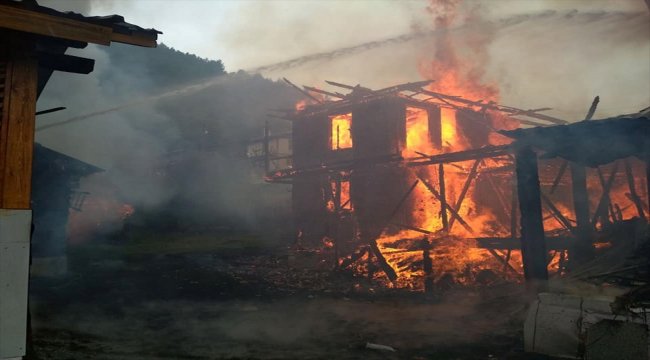 Bolu'da ev yangını