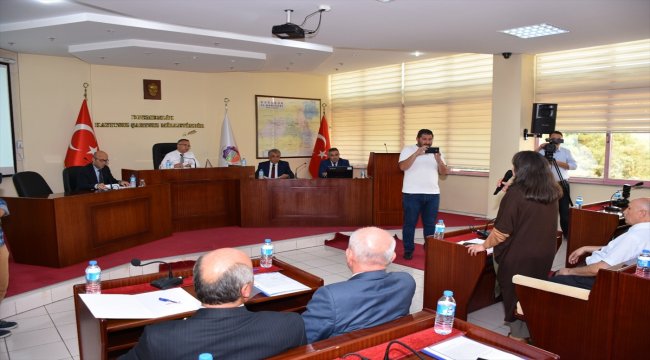 Karabük'te kamu yatırımları ele alındı