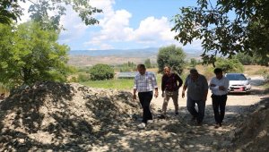 Kaymakam Pişkin selden etkilenen köyü ziyaret etti