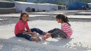 Mevsimlik tarım işçileri fındık hasadını bekliyor