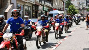 Motosiklet tutkunları Kafkasör'de buluştu