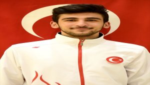Ordulu tekvandocu Çin'de altın madalya hedefliyor