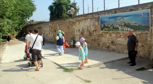 Tarihi cezaevi tatilcilerin uğrak noktası oldu