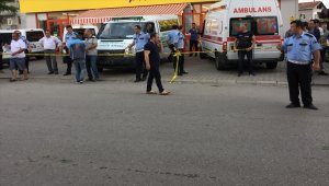 Tartıştığı akrabasını bıçakla öldürdü