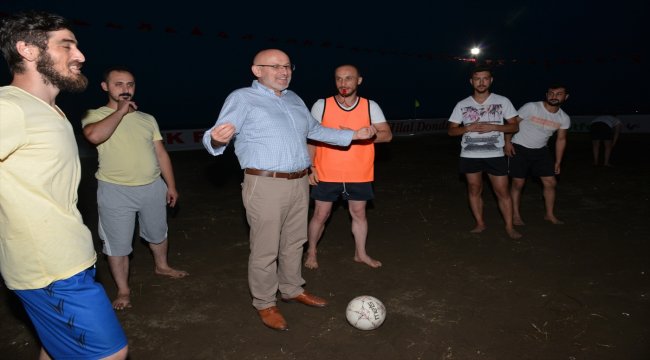 Terme'de plaj futbolu turnuvası