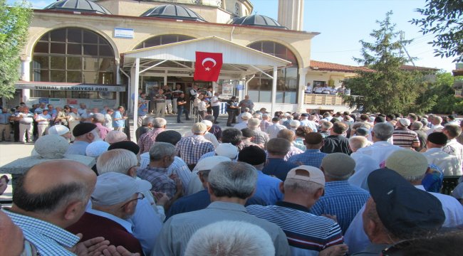 Turhal'dan ilk hacı kafilesi yola çıktı