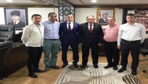 Artvin Valisi Doğanay'a turizmcilerden ziyaret