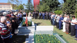Bartın'da şehitlik ziyareti