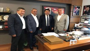 Belediye başkanları milletvekili Tunç'u ziyaret etti