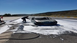 Bolu'da seyir halindeki otomobil yandı