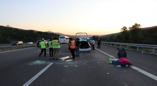 Bolu'da trafik kazası: 3 yaralı