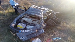 Çorum'da otomobil devrildi: 2 ölü, 6 yaralı