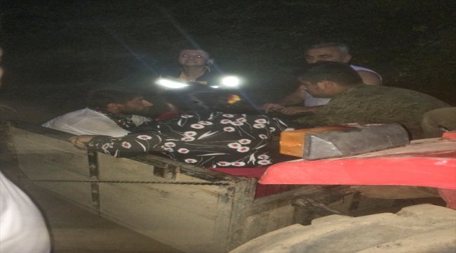 Düzce'de işçileri taşıyan traktör devrildi: 8 yaralı