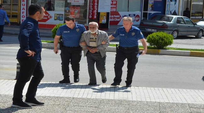 GÜNCELLEME - Tartıştığı eşini öldürüp polise teslim oldu