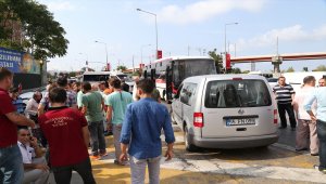 Halk otobüsü ile hafif ticari araç çarpıştı: 4 yaralı