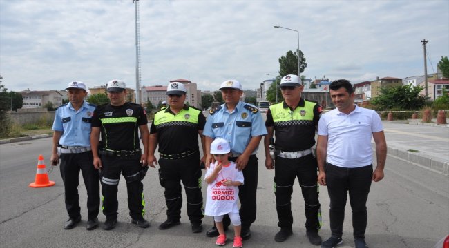 Hatalı sürücüler kırmızı düdükle uyarılacak