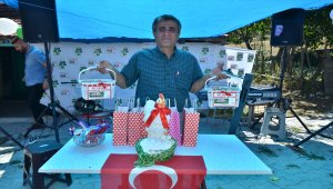 İstanbul'dan köyüne dönüp tavuk çiftliği kurdu
