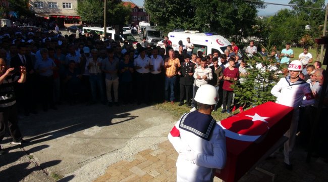 Kalp krizi geçiren askerin cenazesi defnedildi