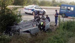 Karabük'te otomobil devrildi: 4 yaralı