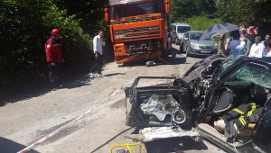 Ordu'da otomobil ile tır çarpıştı: 2 ölü, 4 yaralı