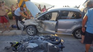 Samsun'da otomobil ile motosiklet çarpıştı: 5 yaralı