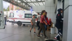 Zonguldak'ta tarım aracı devrildi: 5 yaralı