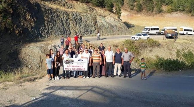 28 yıl sonra bir araya geldiler