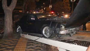 Aynı yerde iki saat arayla kaza yaptılar