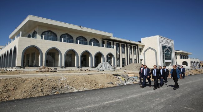 Bayburt Valisi Pehlivan'dan yeni kampüs incelemesi