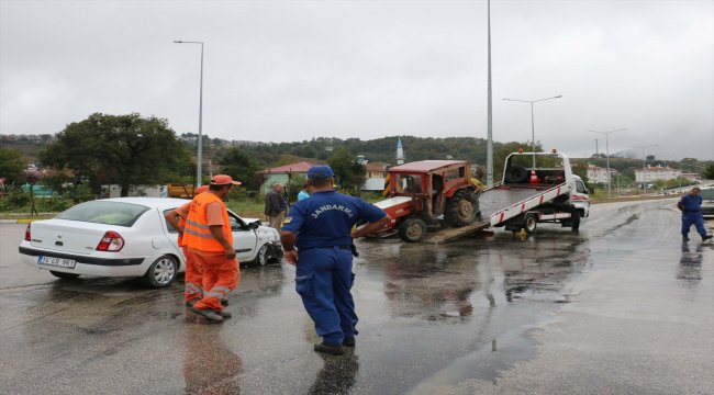 Bolu'da trafik kazası: 5 yaralı