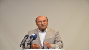 "Çok çalışarak ülkemizin ve milletimizin layık olduğu yerlere ulaşmalıyız"