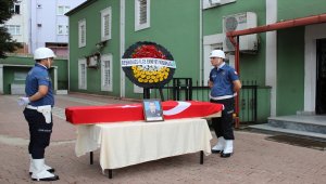 Denizde kalp krizi geçiren kişi öldü