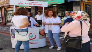 Eynesil'de vatandaşlar kansere karşı bilgilendirildi