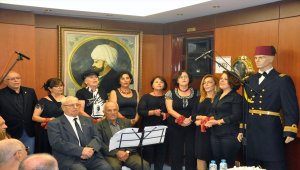 Gazi Alemdar Gemisi'nde müzik dinletisi ve kitap imza günü