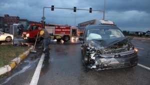 Giresun'da zincirleme trafik kazası: 5 yaralı
