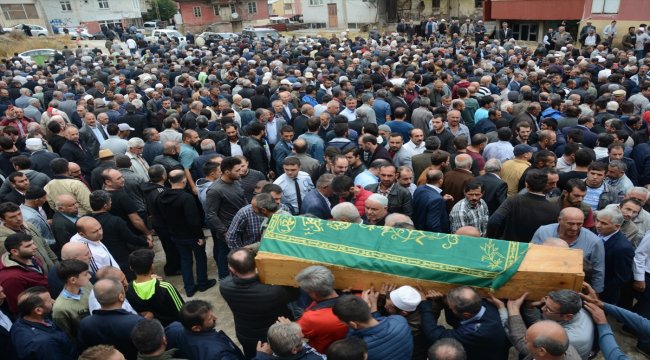 Hayatını kaybeden MHP İlçe Başkanı son yolculuğuna uğurlandı