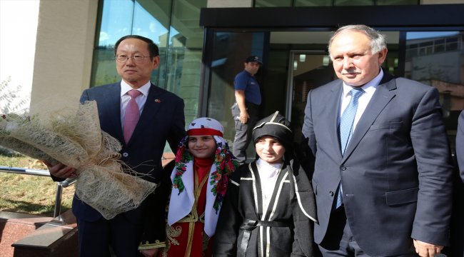 Kore Cumhuriyeti Ankara Büyükelçisi Choi Hong-Ghi Artvin'de