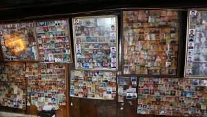 Lokantanın duvarlarını 6 bin kişinin fotoğrafı süslüyor
