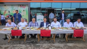 Ordu Valisi Yavuz, hal esnafıyla buluştu