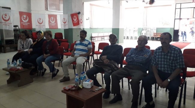 Öztürk, yeniden ilçe başkanı seçildi