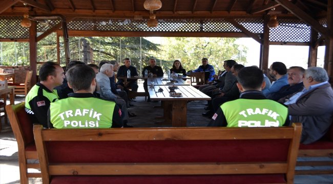 Safranbolu İlçe Emniyet Müdürü Gül muhtarlarla buluştu