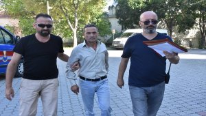 Samsun'da alışveriş merkezinden hırsızlık güvenlik kamerasında