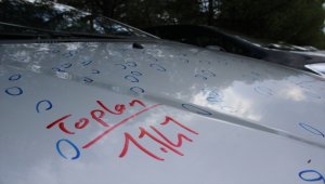 Tokat'ta kaporta ustalarının "dolu" mesaisi