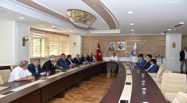 Valilikte "yol" toplantısı