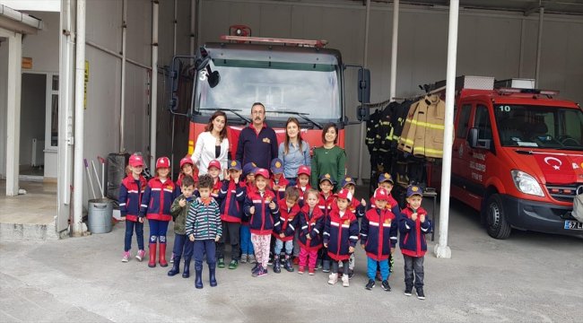 Anaokulu öğrencilerinden iftaiye ziyareti