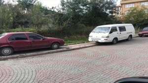 Çaycuma Belediye Başkanı'ndan araç parkı uyarısı